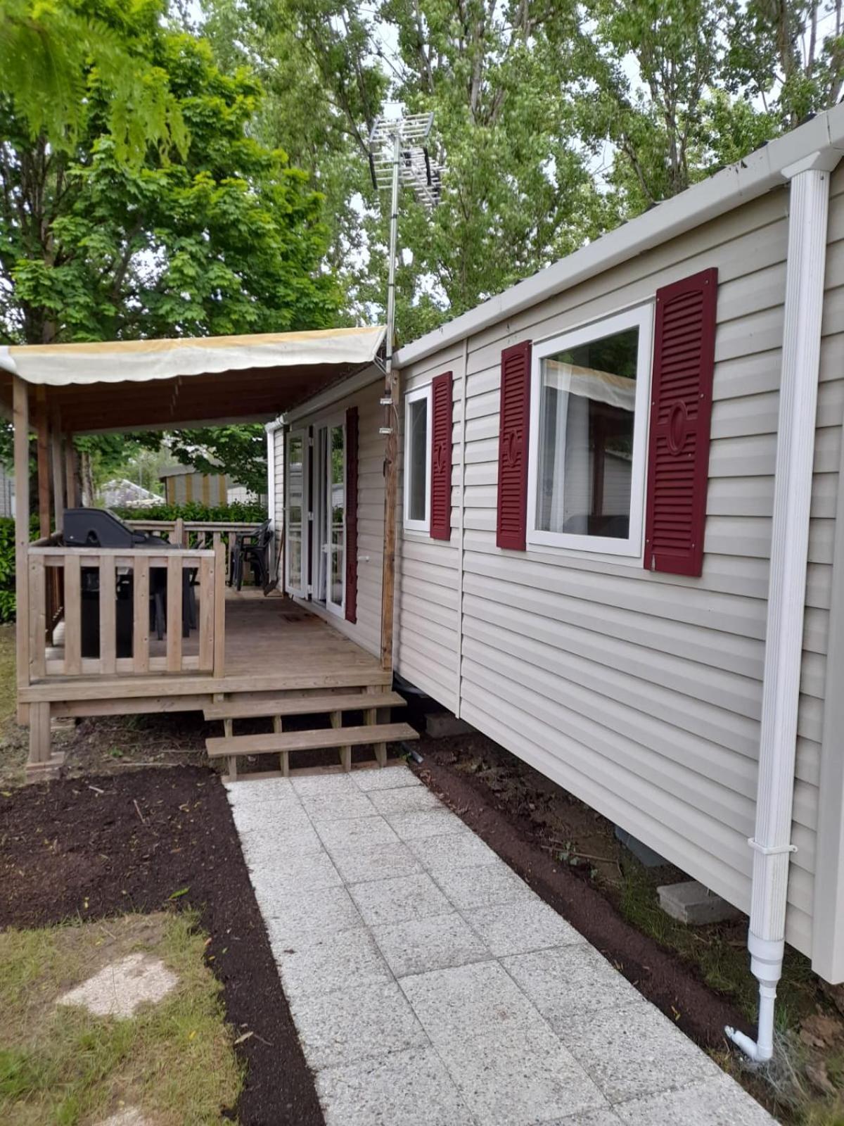 אונזה Mhvacances Louent Plusieurs Mobilhomes Dans Camping 4 Etoiles Proche Chateaux Et Zoo Beauval מראה חיצוני תמונה